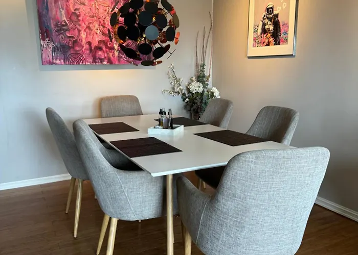 Villa Apartment *